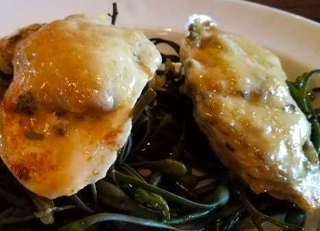 The Black Sheep signature dishes Spaghetti Squash Saltinbocca
Double Cheeseburger
Sticky Toffee Pudding